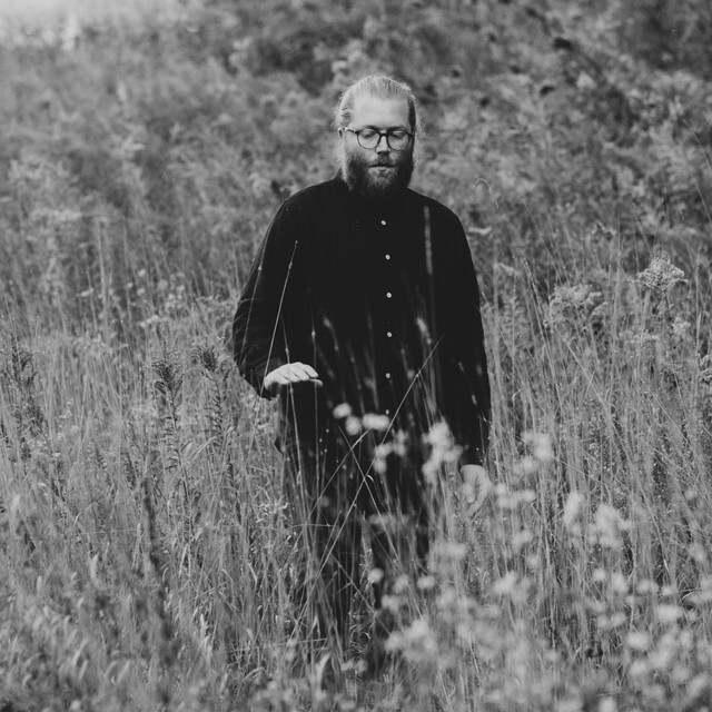 Artist Elijah Bisbee | Memoir Music
