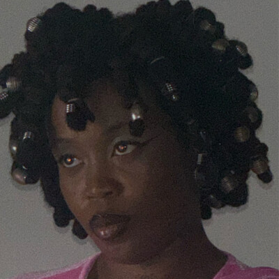 Lady Donli ?>